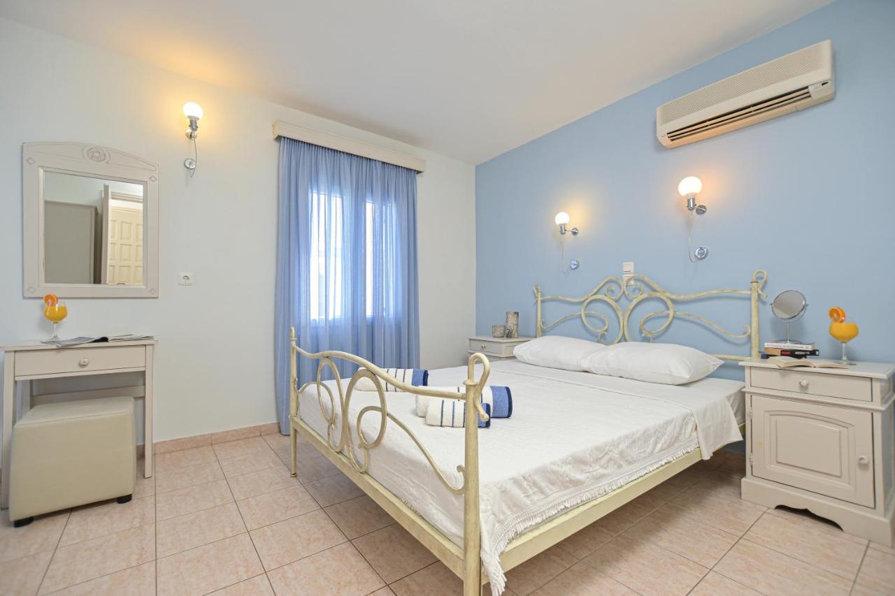 Blue Sky Aparthotel Naxos City ภายนอก รูปภาพ