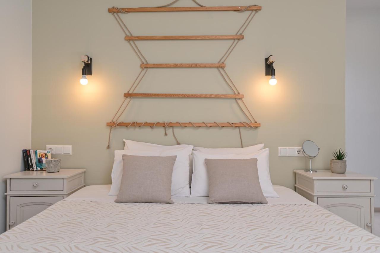Blue Sky Aparthotel Naxos City ภายนอก รูปภาพ