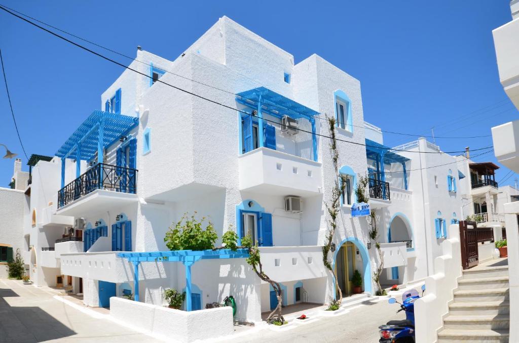 Blue Sky Aparthotel Naxos City ห้อง รูปภาพ